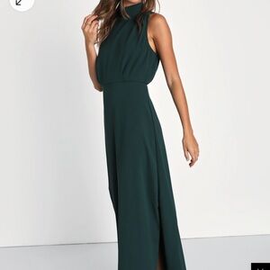 Lulu’s never worn - dry cleaned.Dark green chiffon- sleeveless maxi dress.